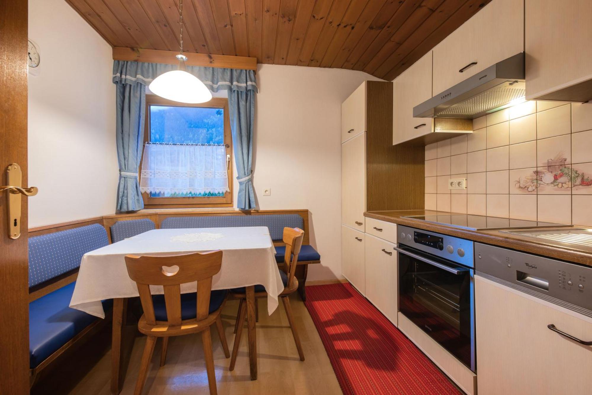 Апартаменти Haus Gerlinde Danler Нойштіфт-ім-Штубайталь Екстер'єр фото